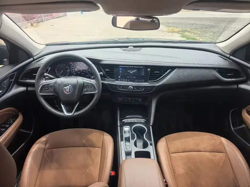 Buick Regal — фото 3