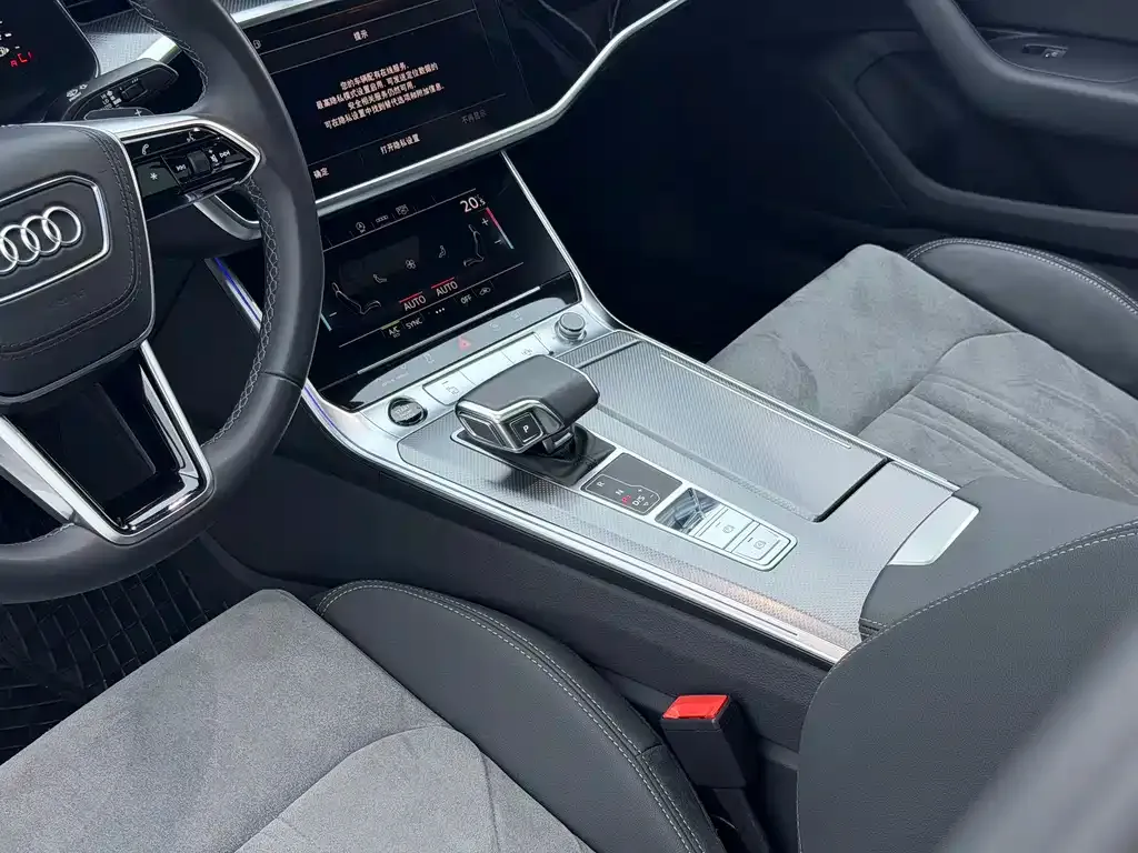 Audi A6L 2024 из CN, фото 7