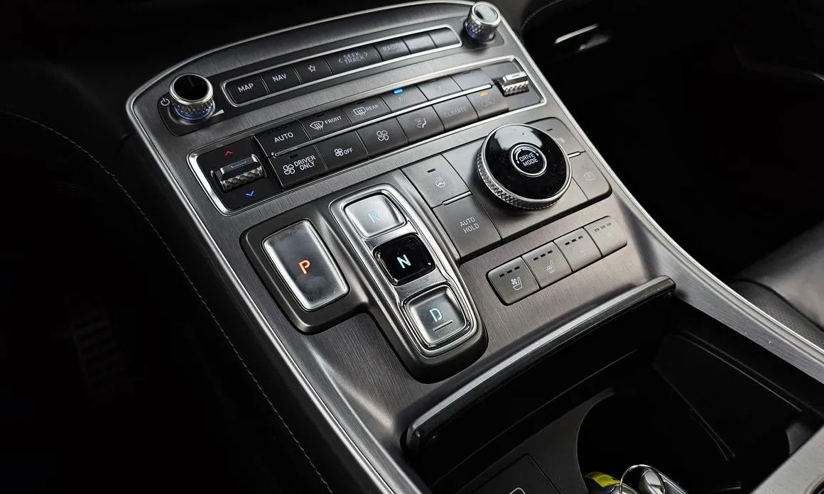 Hyundai Santafe — фото 8