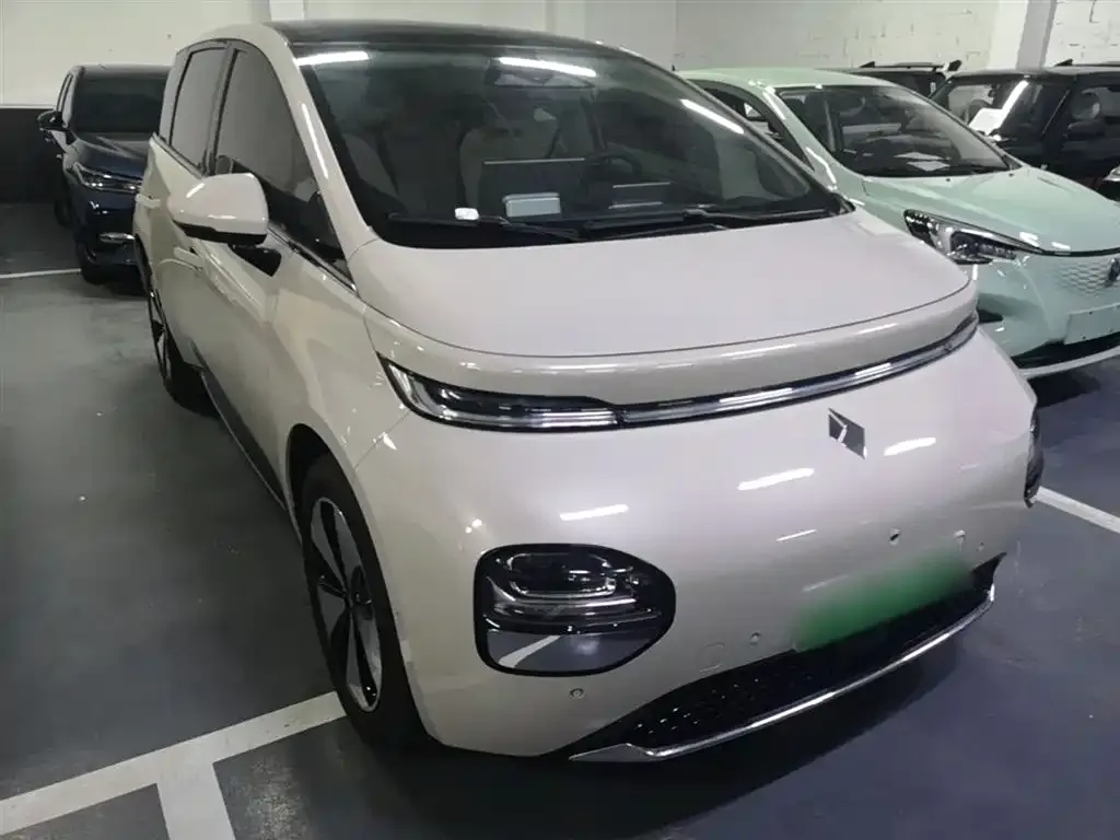 Baojun Yunduo — фото 8