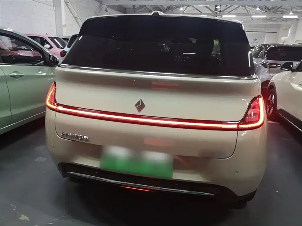 Baojun Yunduo — фото 2
