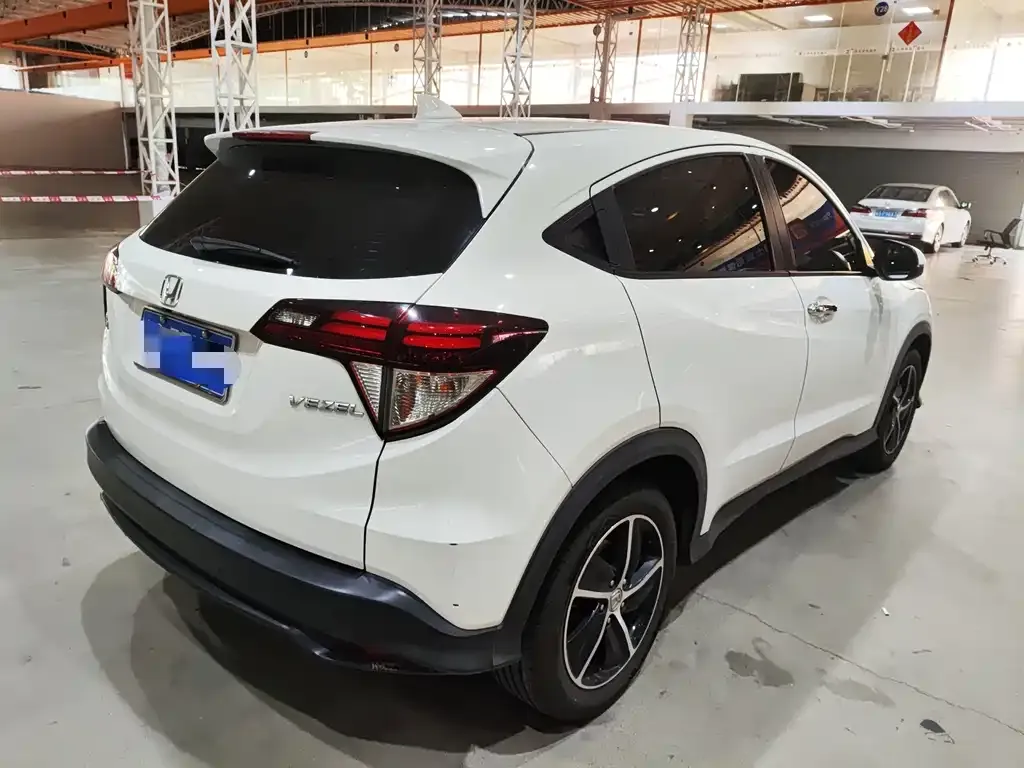 Honda Vezel 2021 из CN, фото 8