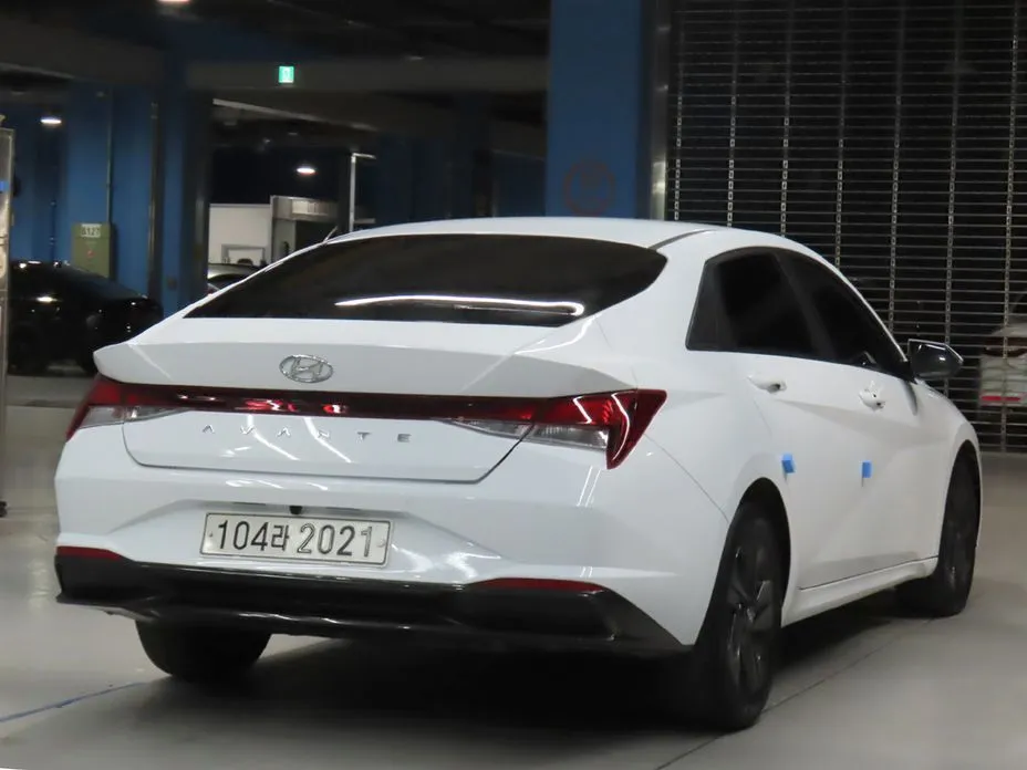 Hyundai AVANTE 2021 из KR, фото 8