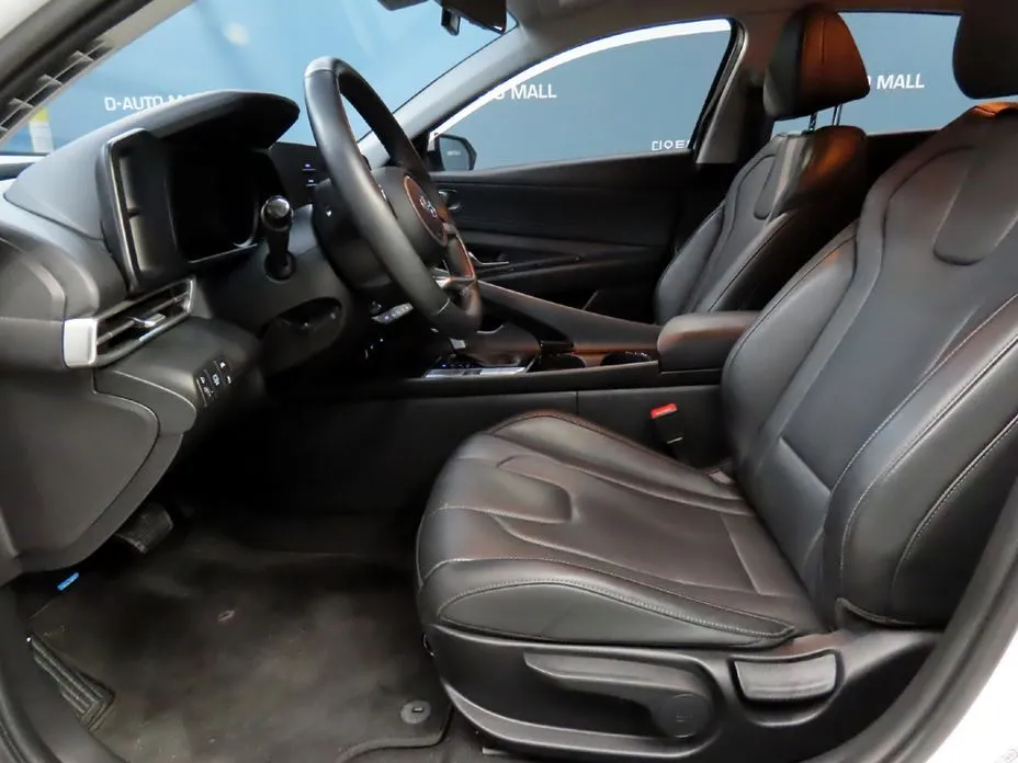 Hyundai AVANTE 2021 из KR, фото 3