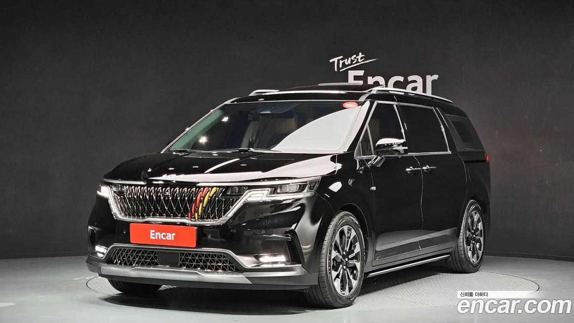 Kia Carnival 2023 из KR, фото 1