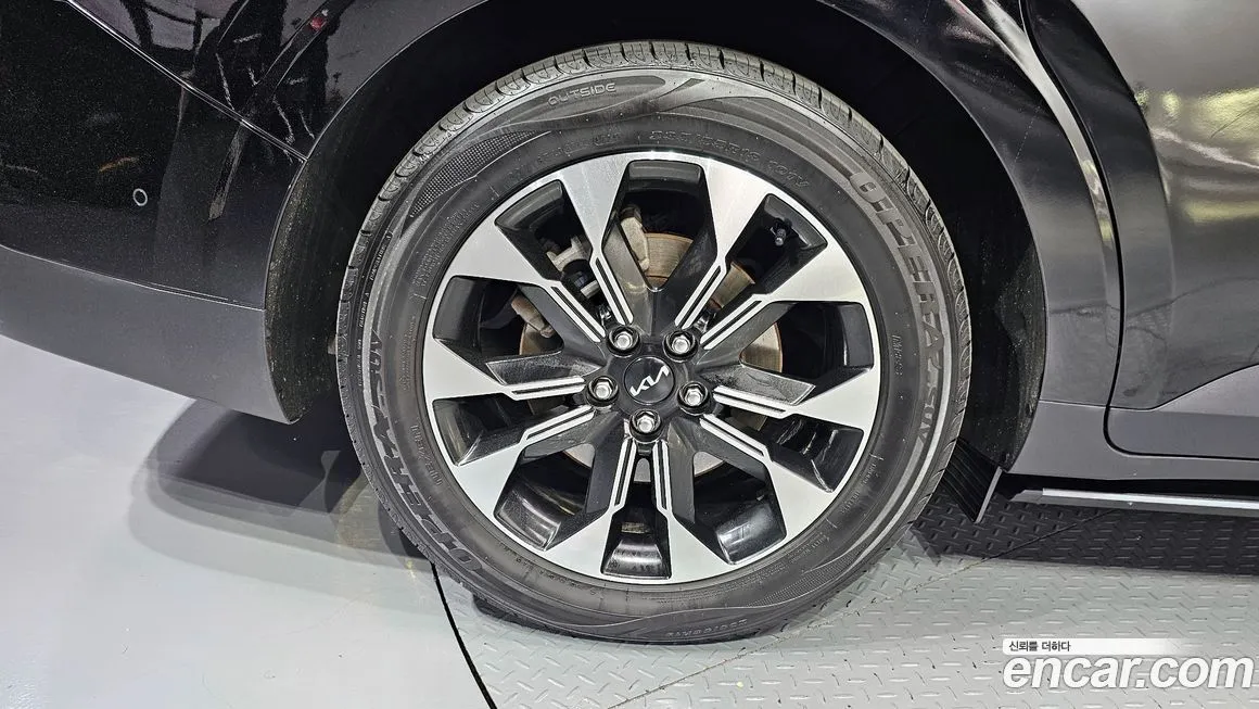 Kia Carnival 2023 из KR, фото 9