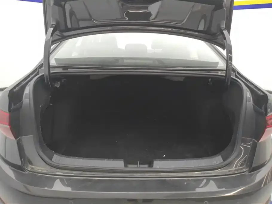 Volkswagen Sagitar 2021 из CN, фото 4