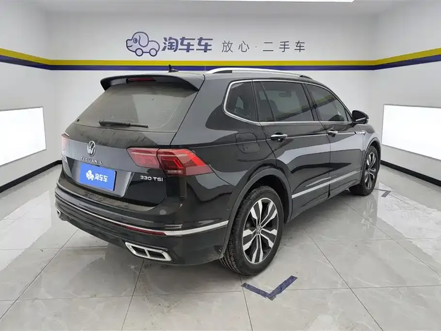 Volkswagen Tiguan L — фото 9