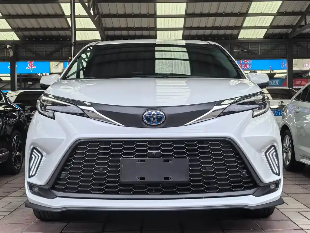 Toyota Granvia