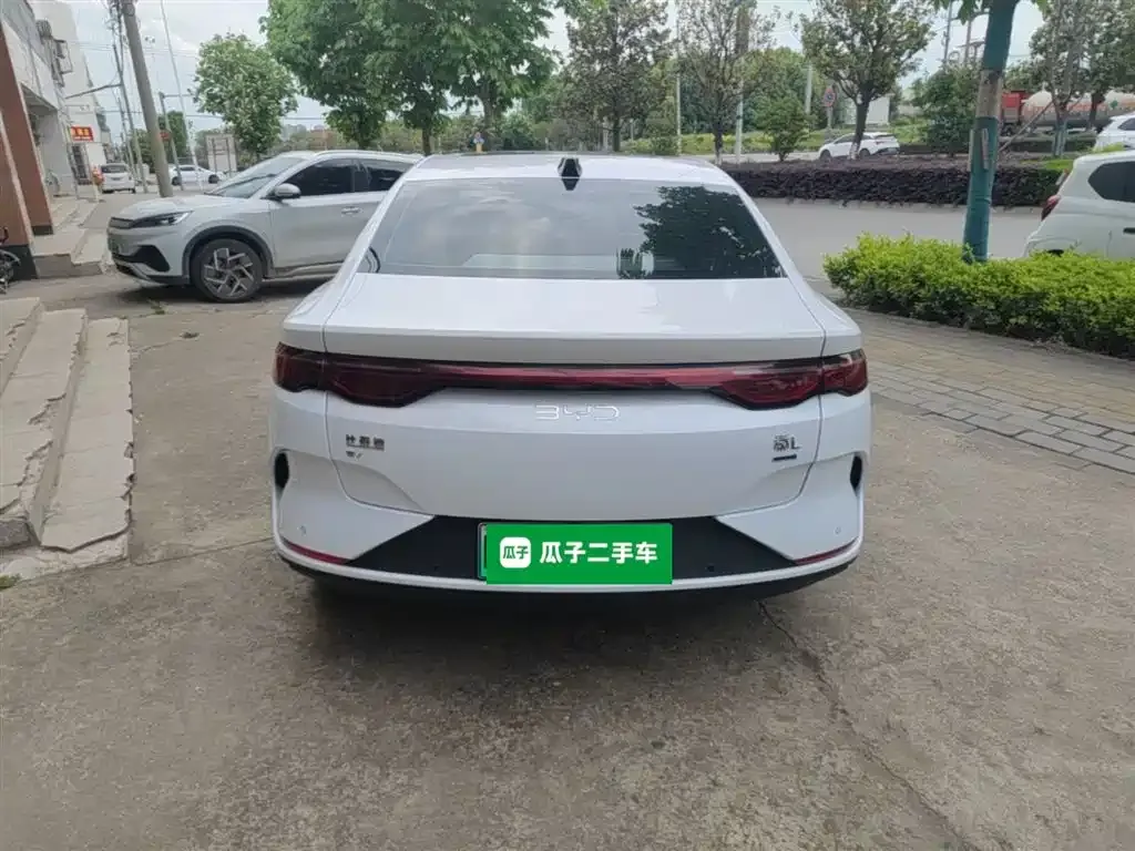 BYD Qin L — фото 3