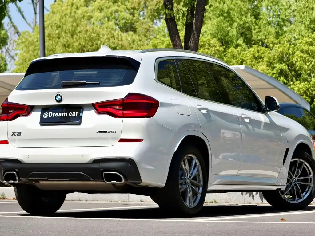 BMW X3 — фото 7