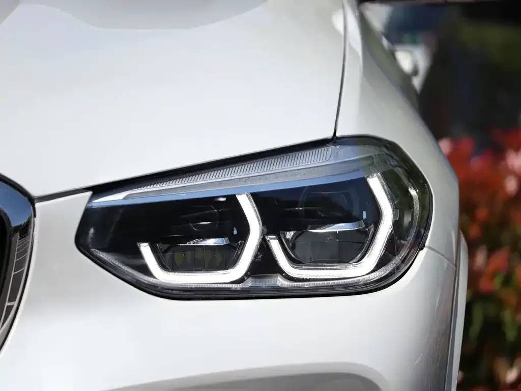 BMW X3 — фото 4