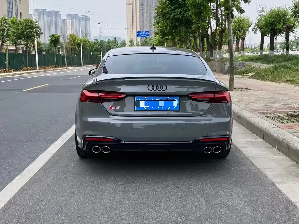 Audi S5 2023 из CN, фото 4