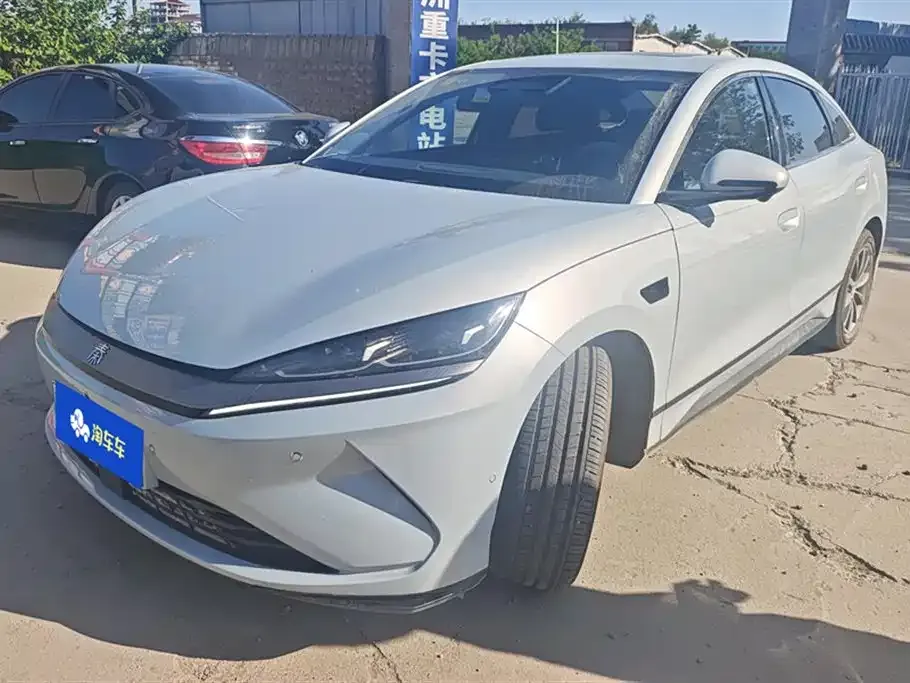 BYD Qin L