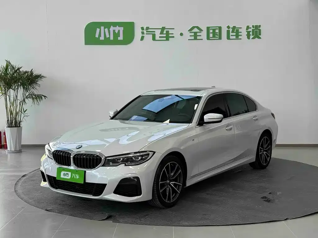 BMW 3 Series — фото 1