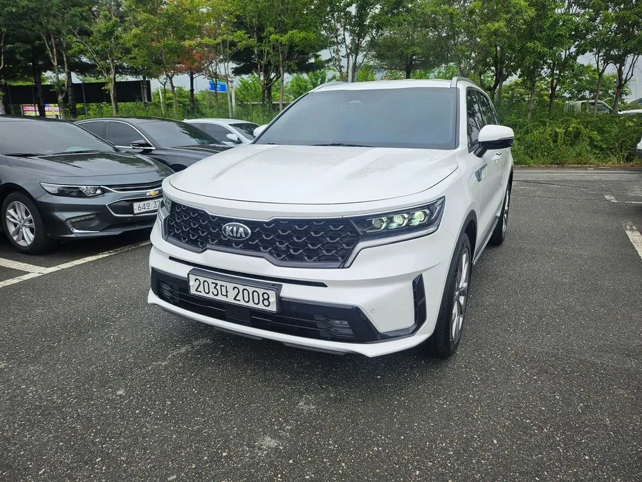 Kia Sorento — фото 1