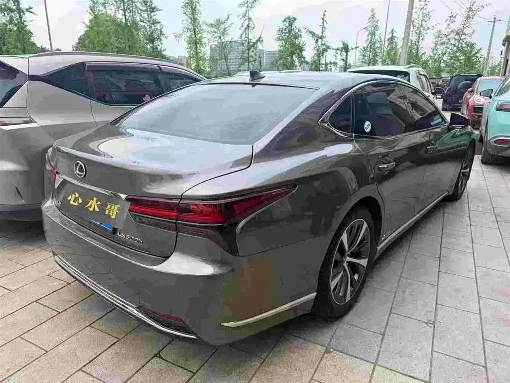 Lexus LS 2021 из CN, фото 3