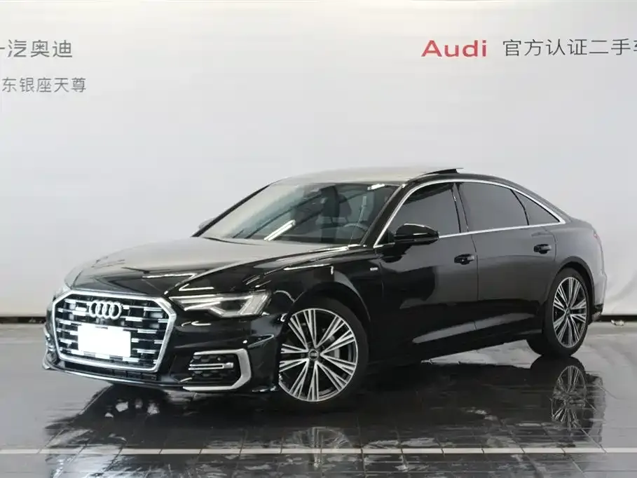 Audi A6L — фото 1