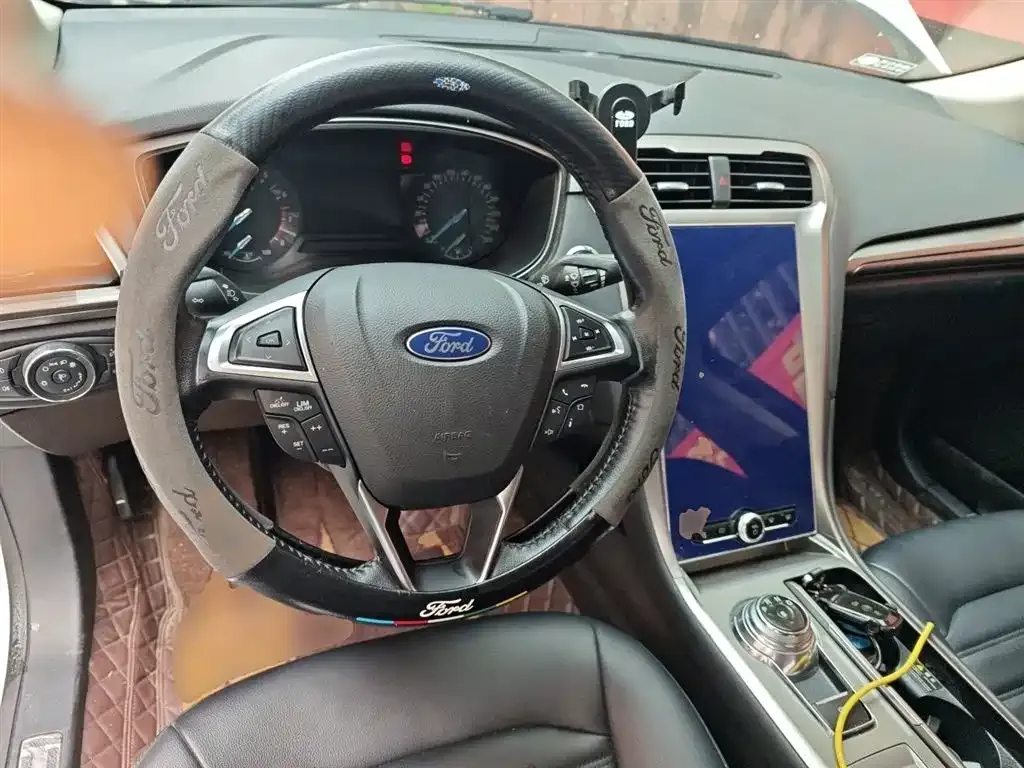 Ford Mondeo 2021 из CN, фото 3