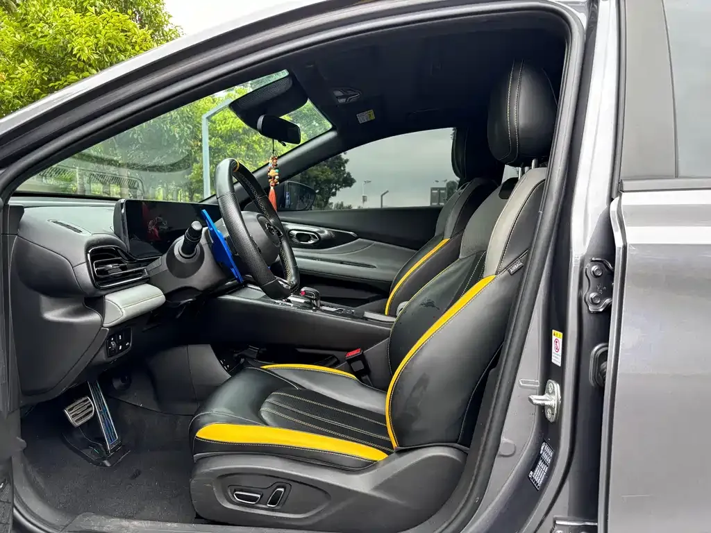 GAC Motor Shadow Leopard — фото 2