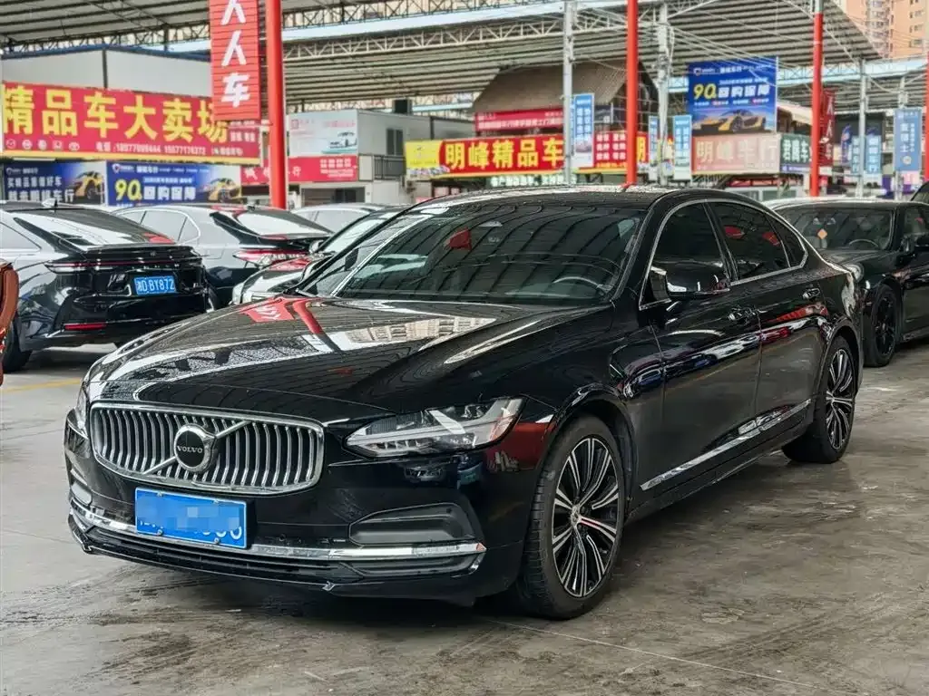 Volvo S90 — фото 1