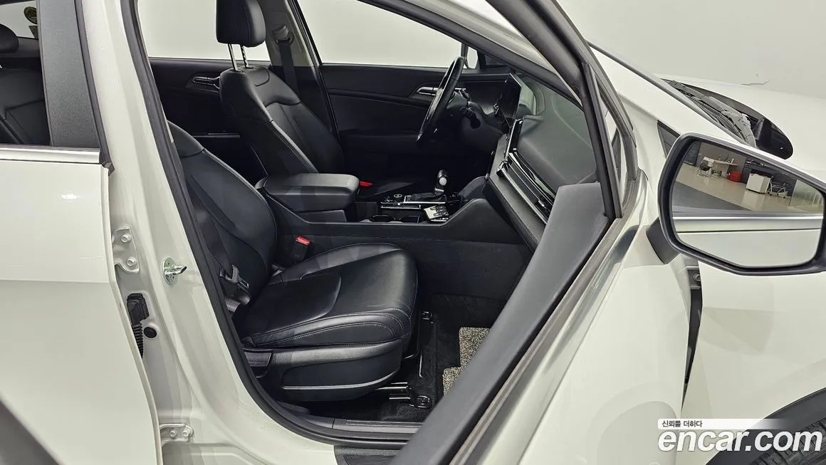 Kia Sportage — фото 10