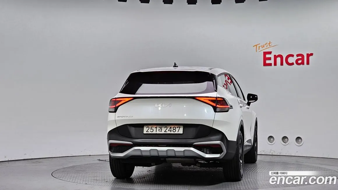 Kia Sportage — фото 6