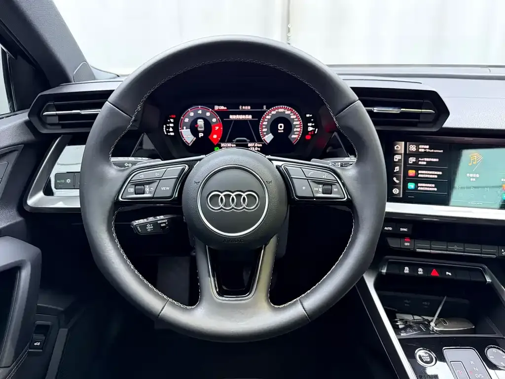 Audi A3 — фото 5