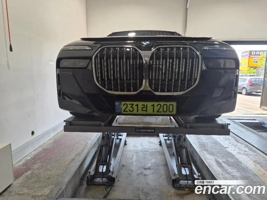 BMW 7-Series 2024 из KR, фото 1