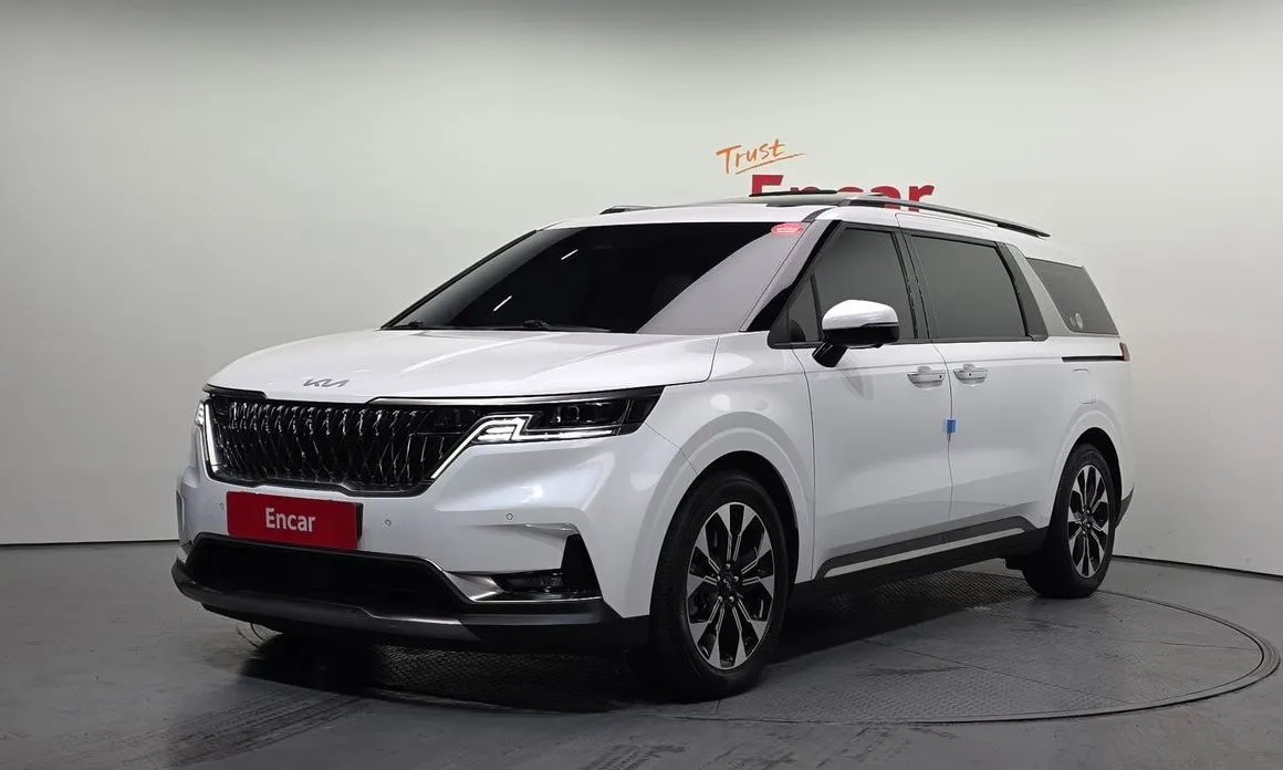 Kia Carnival 2023 из KR, фото 1