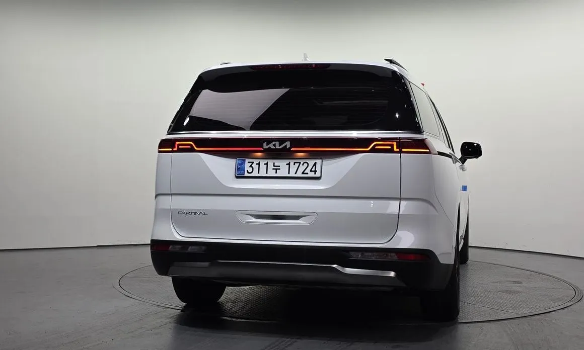 Kia Carnival 2023 из KR, фото 9