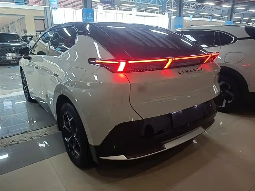 Lynk & Co Z20 2025 из CN, фото 5