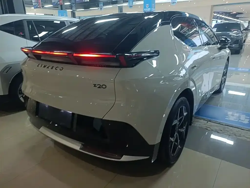 Lynk & Co Z20 2025 из CN, фото 10