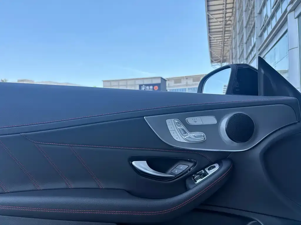 Mercedes-Benz C-Class (Import) — фото 3