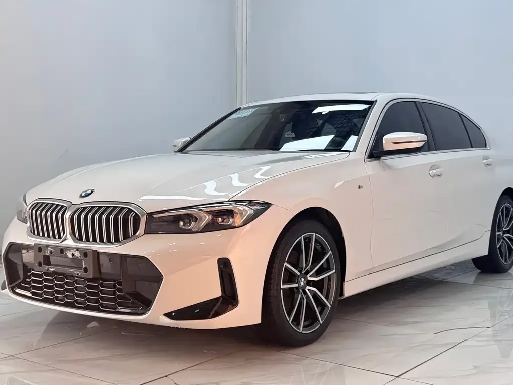 BMW 3 Series — фото 1