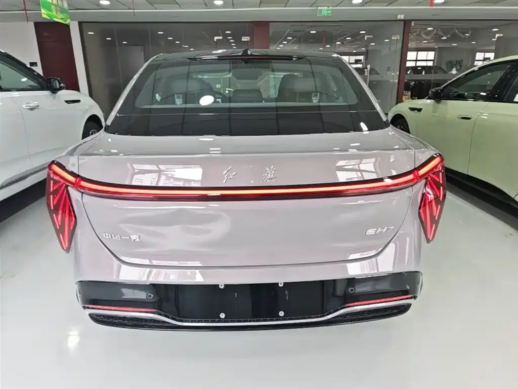 Hongqi EH7 — фото 7