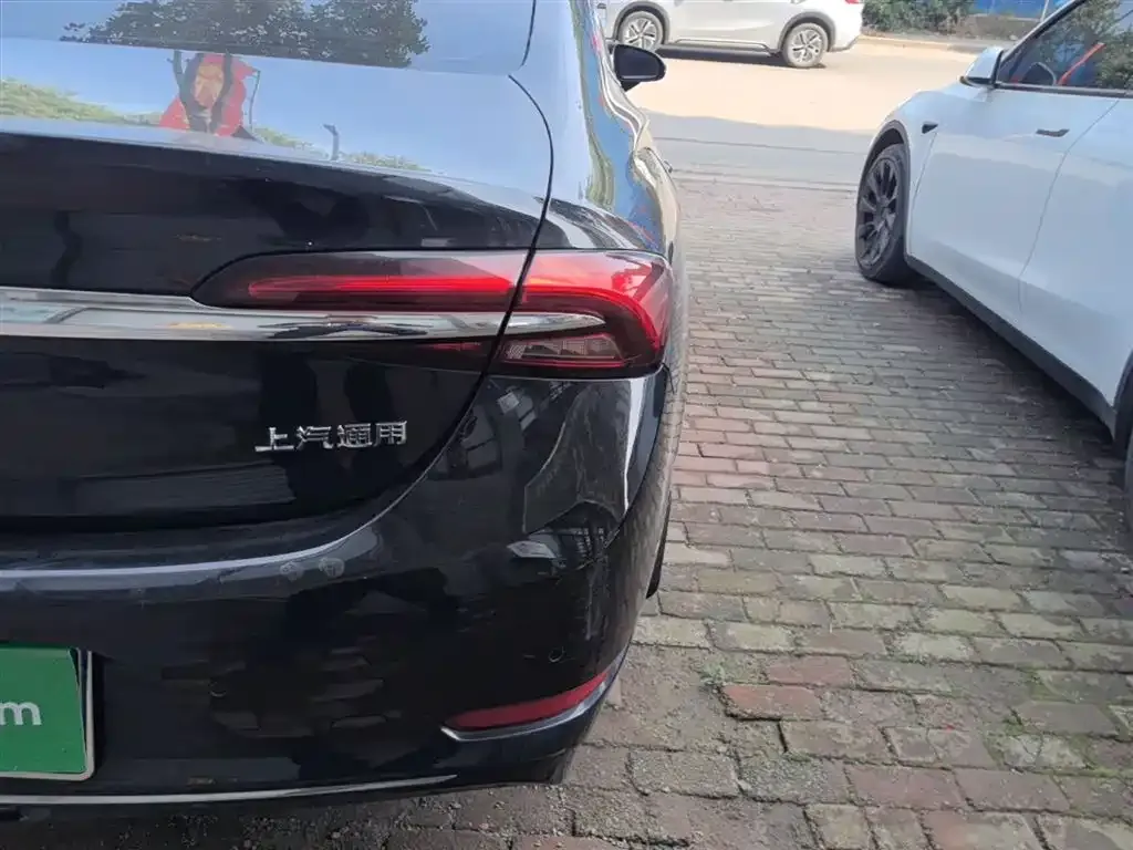 Buick LaCrosse 2021 из CN, фото 2