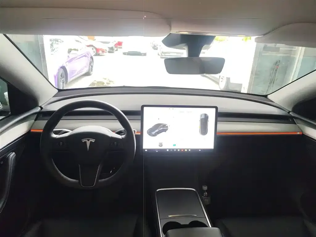 Tesla Model Y 2025 из CN, фото 5