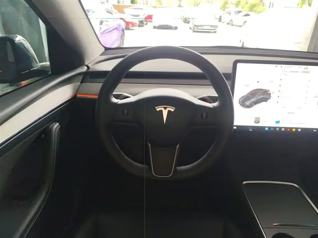 Tesla Model Y 2025 из CN, фото 4