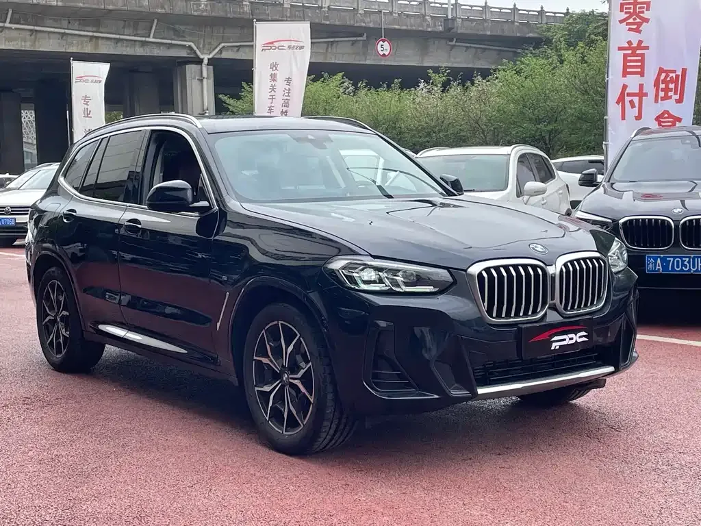 BMW X3 — фото 10