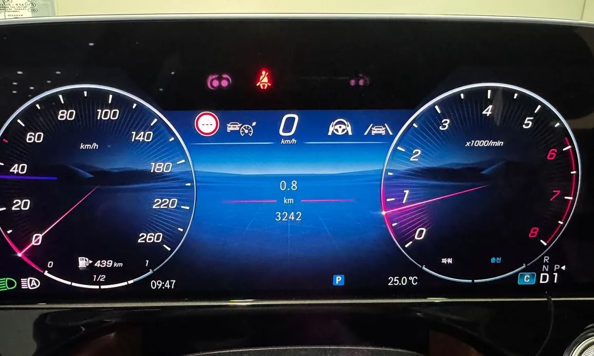 Mercedes-Benz E-Class 2026 из KR, фото 9
