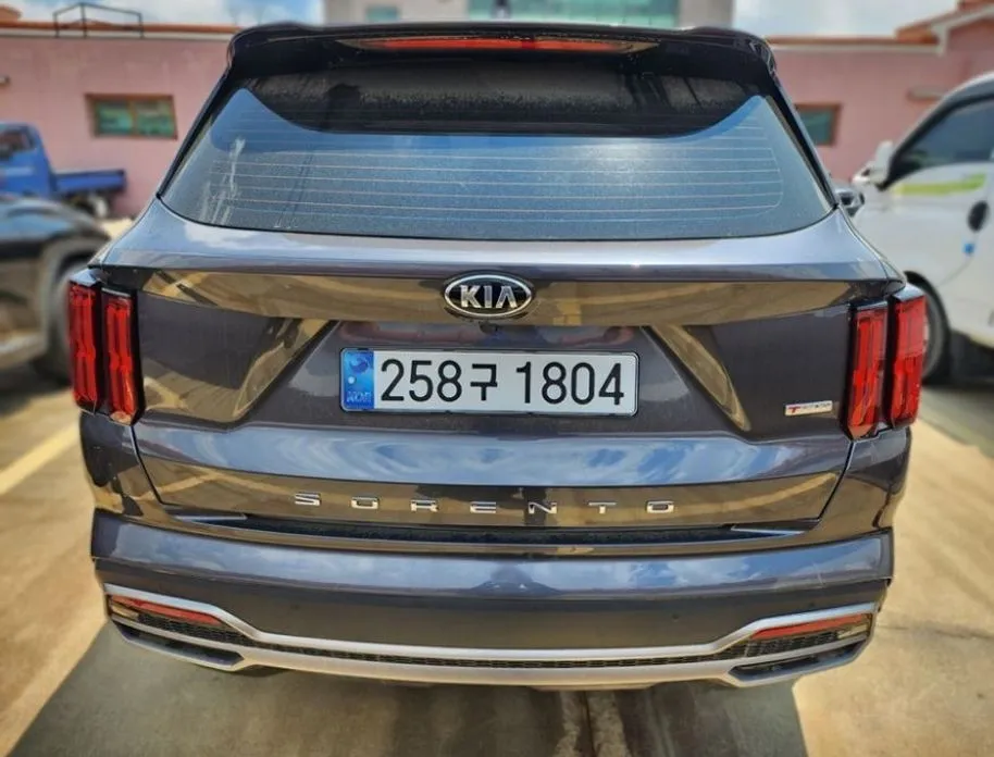 Kia Sorento — фото 4