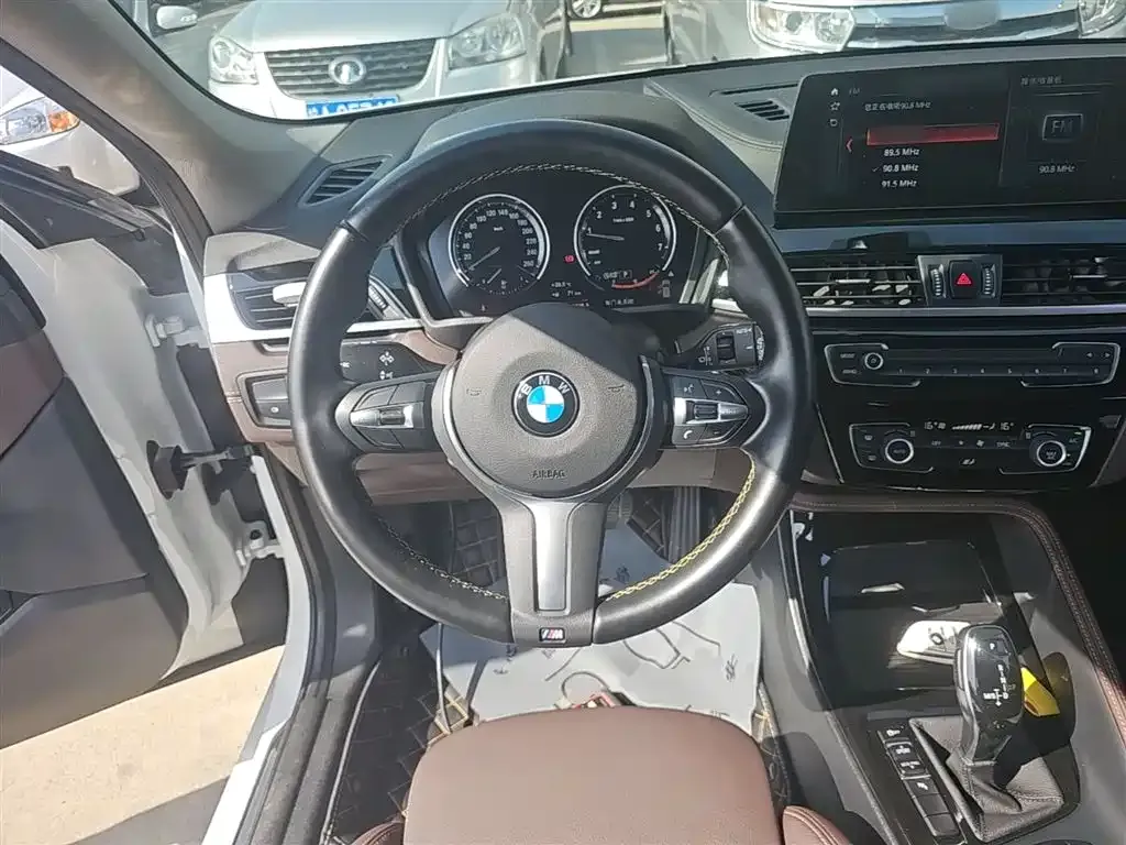 BMW X2 2023 из CN, фото 2