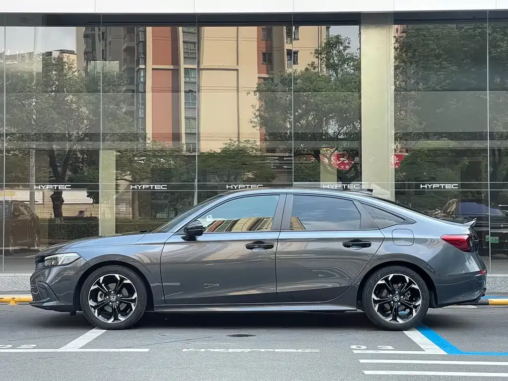 Honda Civic — фото 9