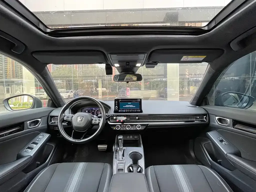 Honda Civic — фото 10