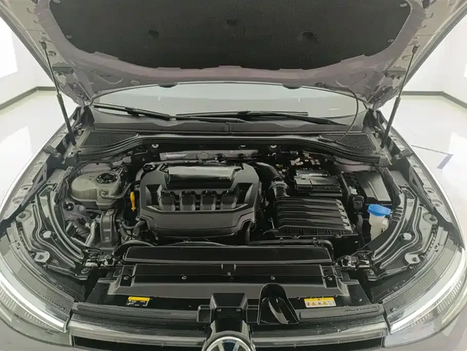 Volkswagen Passat — фото 10