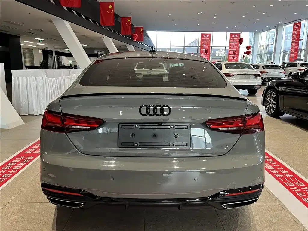 Audi A5 (Import) — фото 9