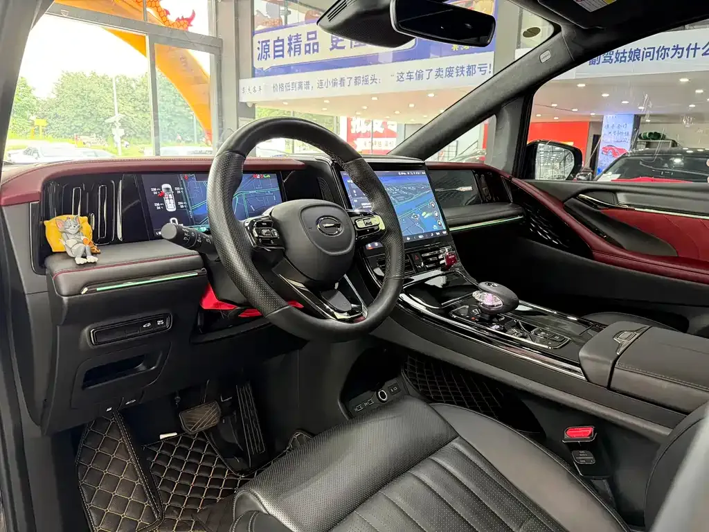 GAC Motor Trumpchi M8 — фото 9