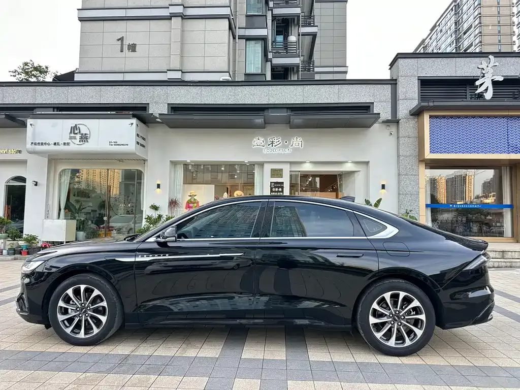 Lincoln Z 2023 из CN, фото 7