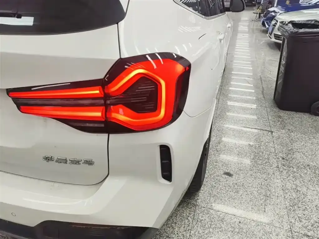 BMW iX3 2024 из CN, фото 9